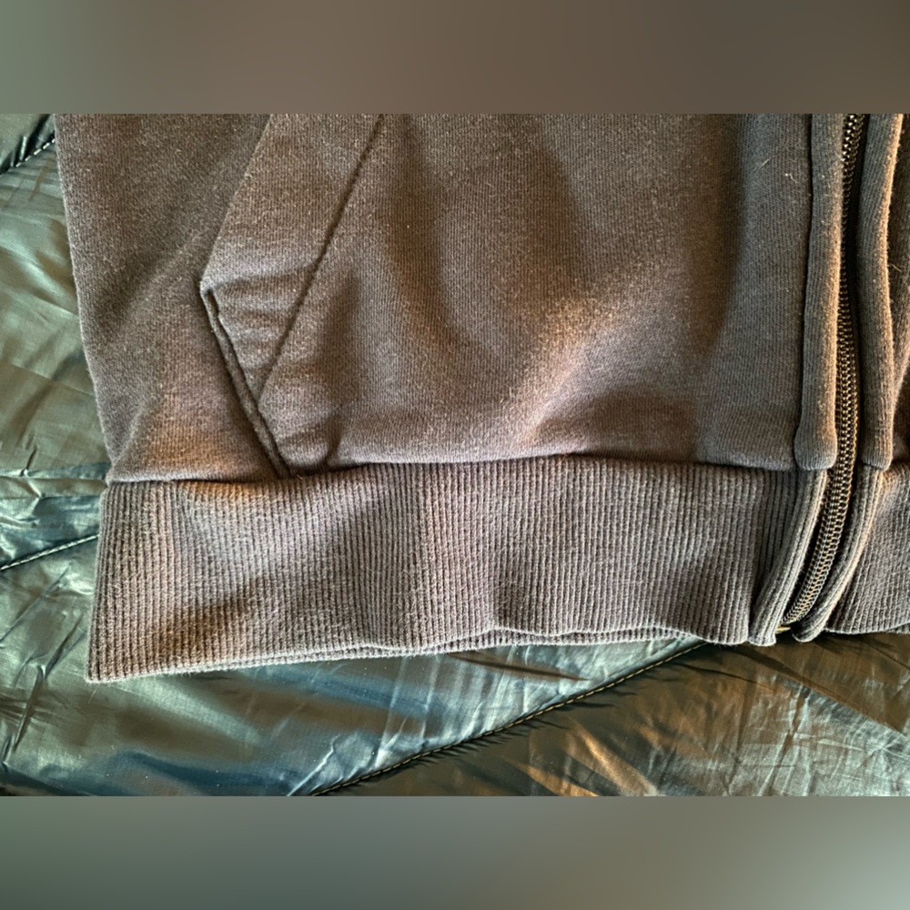 Adidas hooded zip-up sweatshirt - Picture 6 of 7
